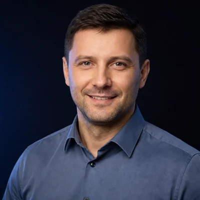 Michał Zaręba portret zespołu 400x400 px WebP